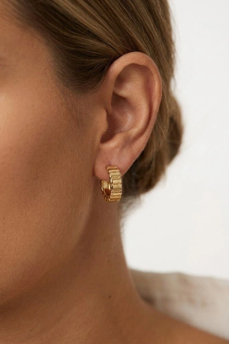 Küp Model Gold Altın Kaplama Küpe