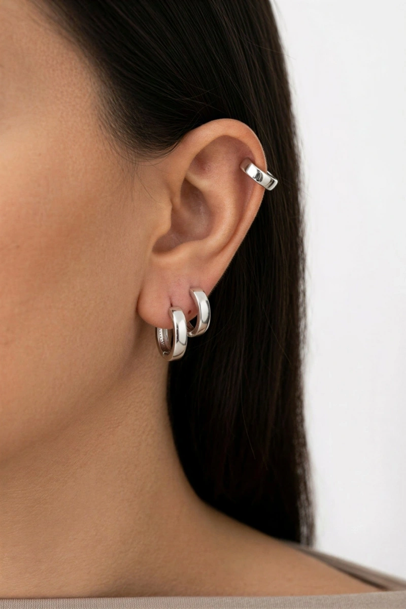 Oval Kalın Halka Model Altılı Beyaz Altın Kaplama Altılı Küpe