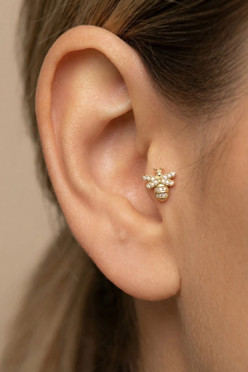 Bee Model Gold Altın Kaplama Tragus Çelik Piercing
