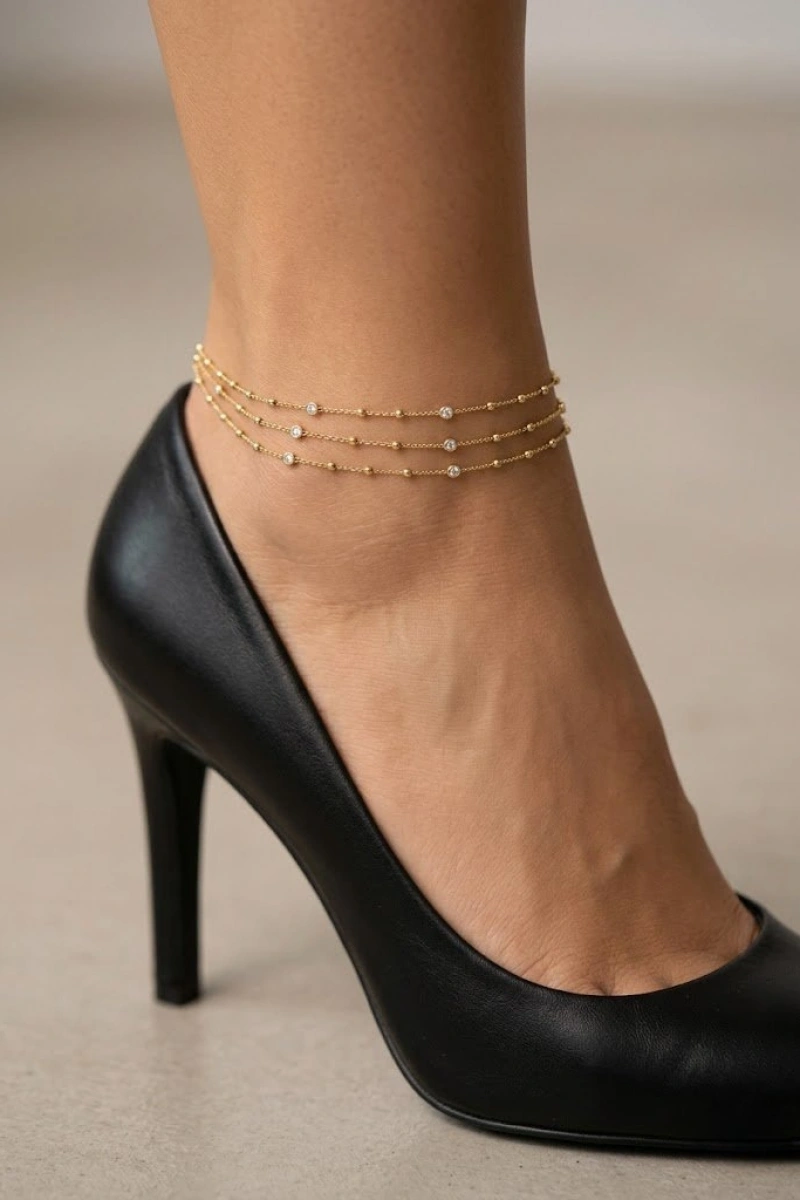 Üç Sıra Taşlı Dorika Model Gold Altın Kaplama Halhal