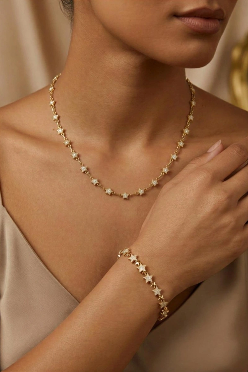 Taşlı Yıldız Model Gold Altın Kaplama Kombin