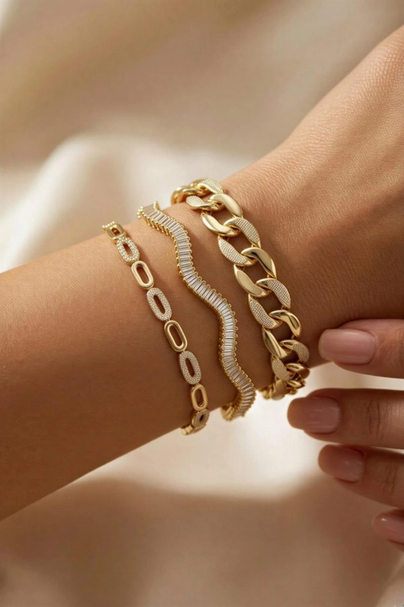 Dalgalı Kıvrım Su Yolu Model Gold Altın Kaplama Kombin