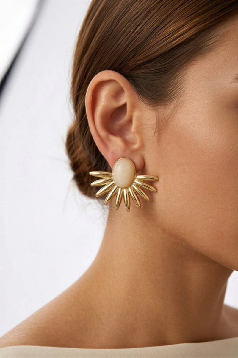 Yelpaze Model Gold Altın Kaplama Küpe