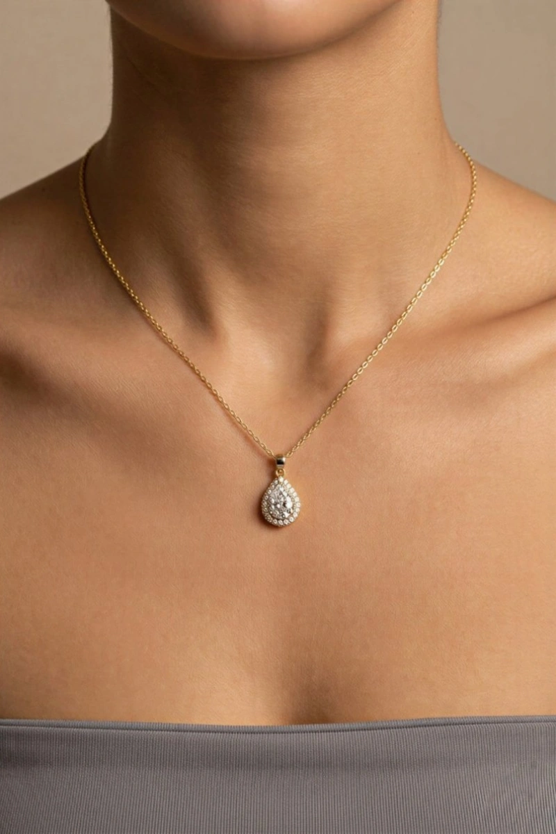 Damla Elmas Model Zarif Gold Altın Kaplama Kolye