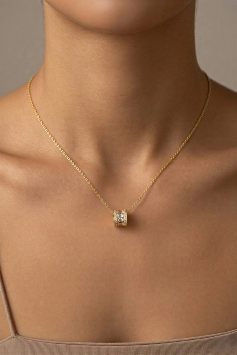 Silindir Model Zarif Gold Altın Kaplama Kolye