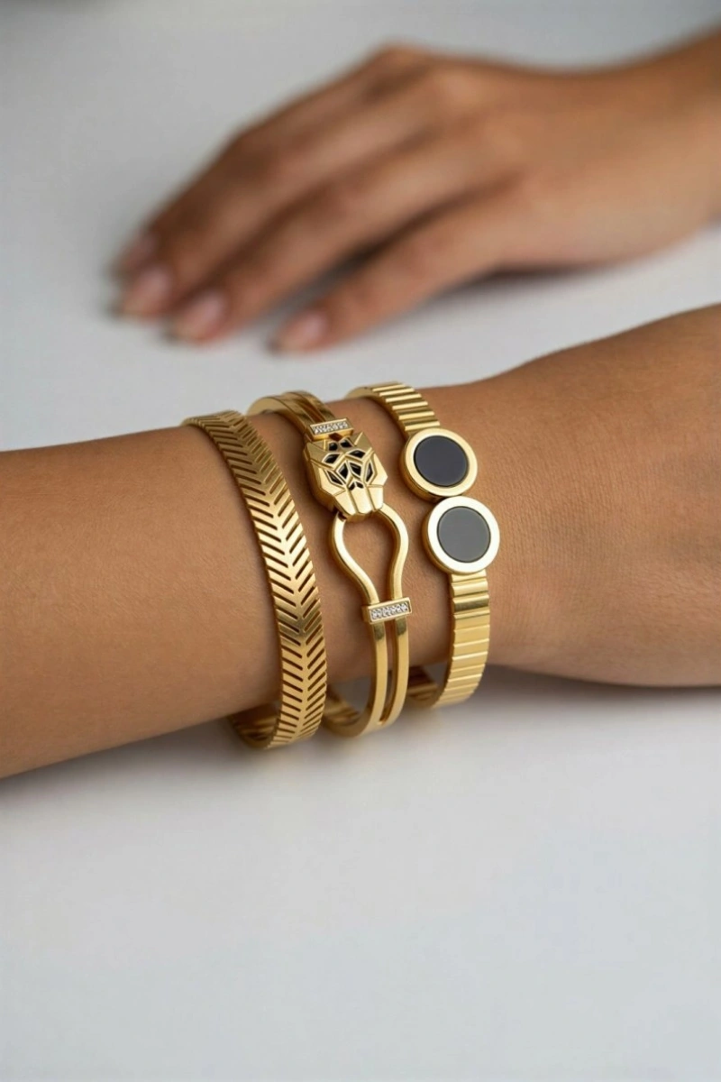 Siyah Kutup Çelik Bileklik Kombin