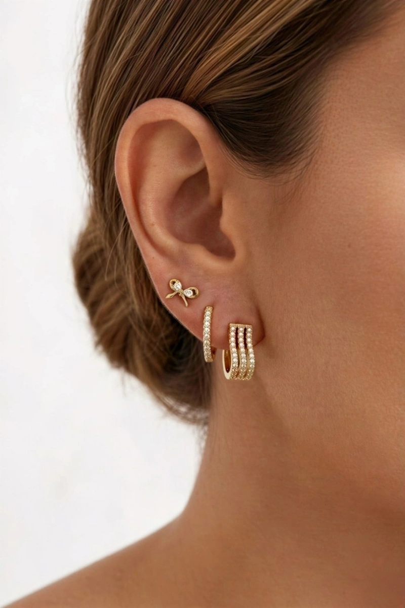 Fiyonk Model Küpe Kombin