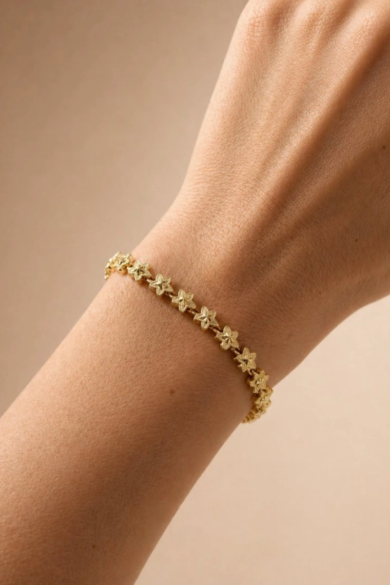 Desenli Yıldız Model Gold Altın Kaplama Bileklik