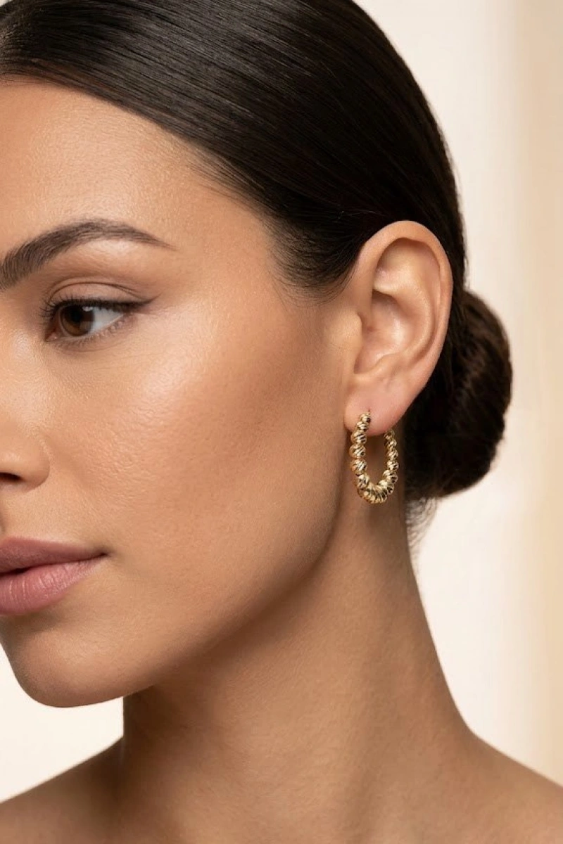 Dorika Model Gold Altın Kaplama Küpe