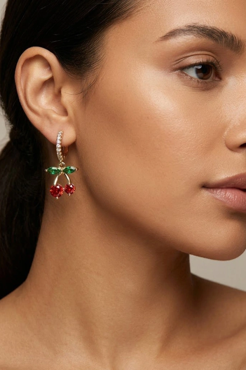 Cherry Model Gold Altın Kaplama Küpe
