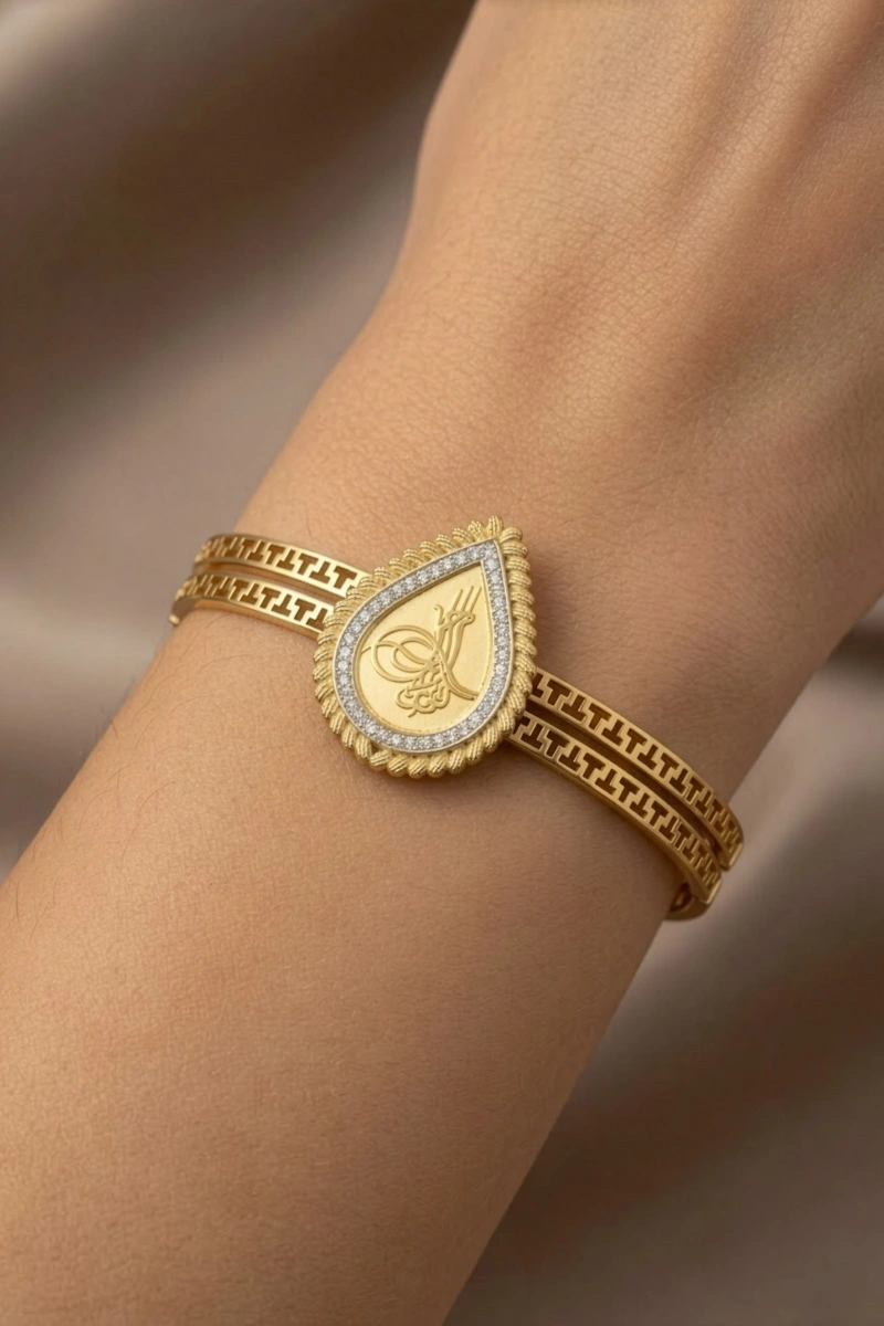 Damla Tuğra Model Gold Altın Kaplama Bileklik
