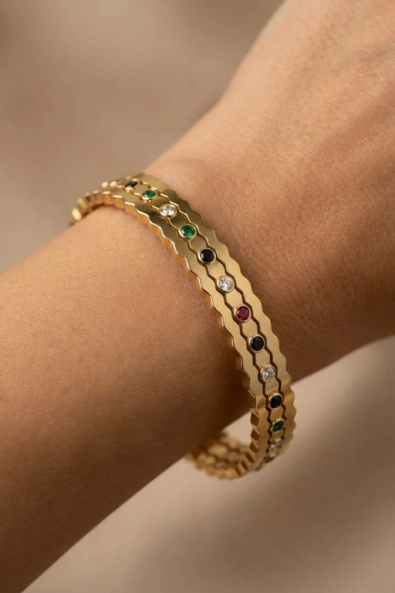Renkli Tek Taş Detaylı Zikzak Model Gold Altın Kaplama Bileklik