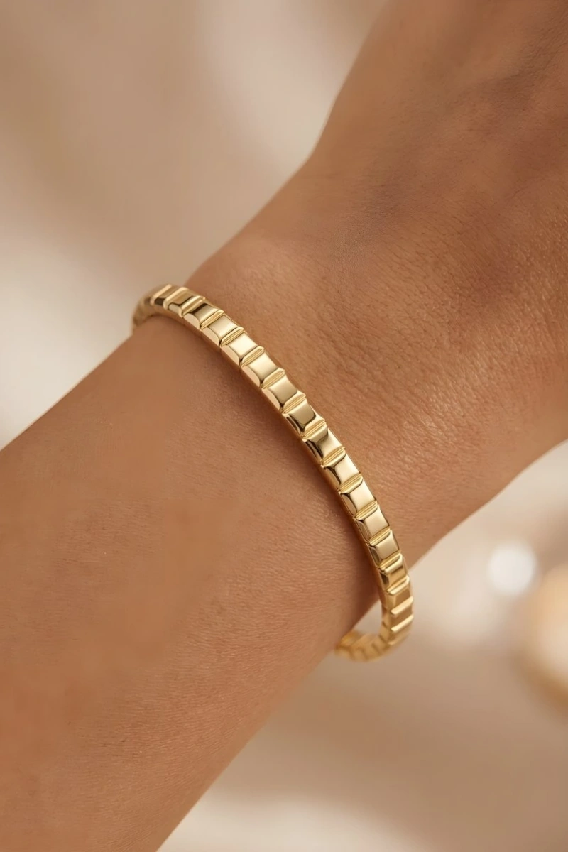 Kare Model Gold Altın Kaplama Bileklik
