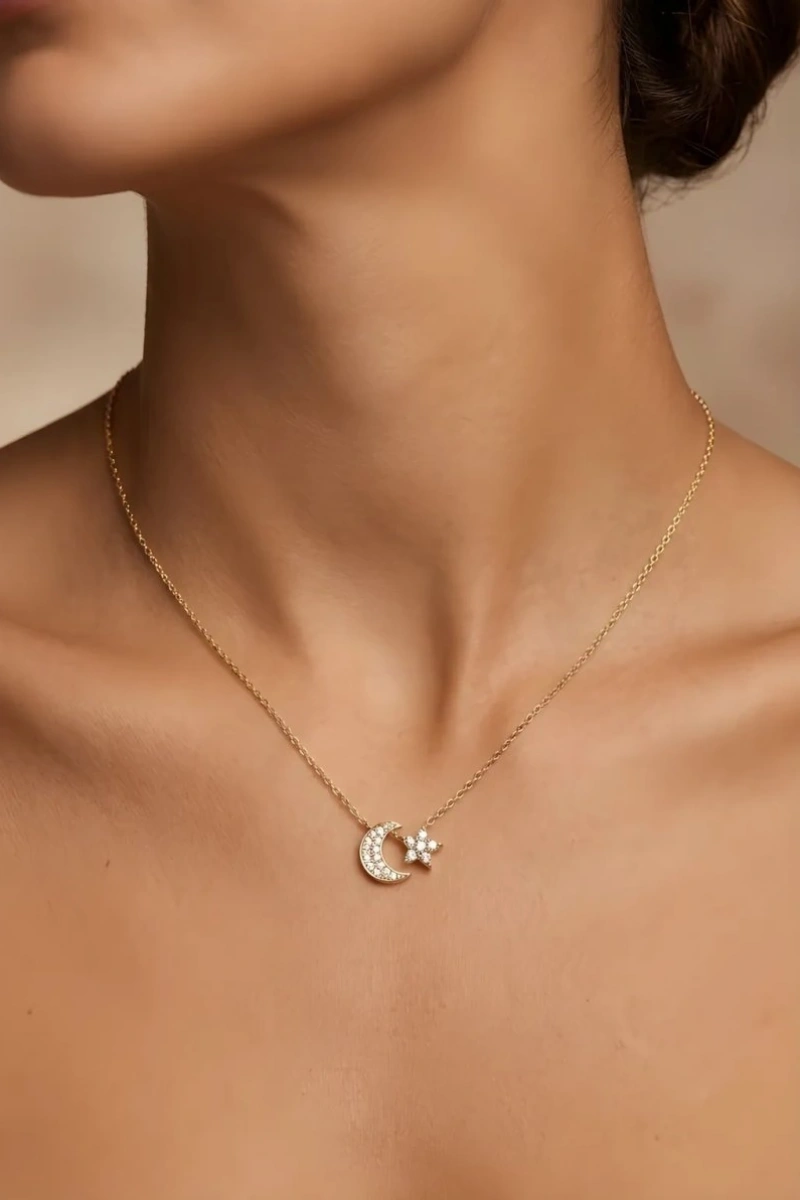 Ay Yıldız Model Gold Altın Kaplama İnce Kolye