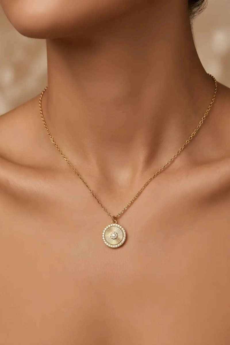 Halka Model Çizgi Detay Gold Altın Kaplama Kolye