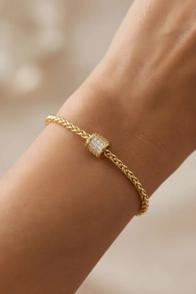 Örgü Zincir Taşlı Silindir Model Gold Altın Kaplama Bileklik
