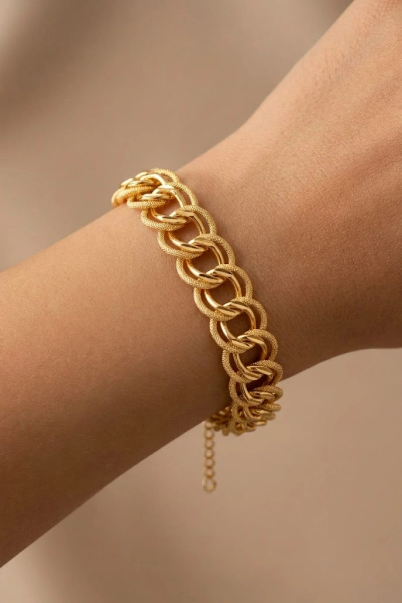 Samanyolu Detay İçi Düz Geçişli Gold Altın Kaplama Kuyum Bileklik