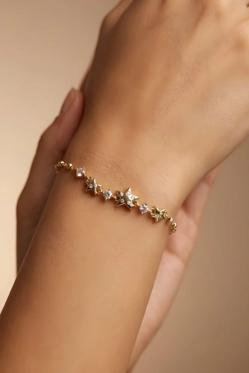 Taşlı Yıldız Model Gold Altın Kaplama Bileklik