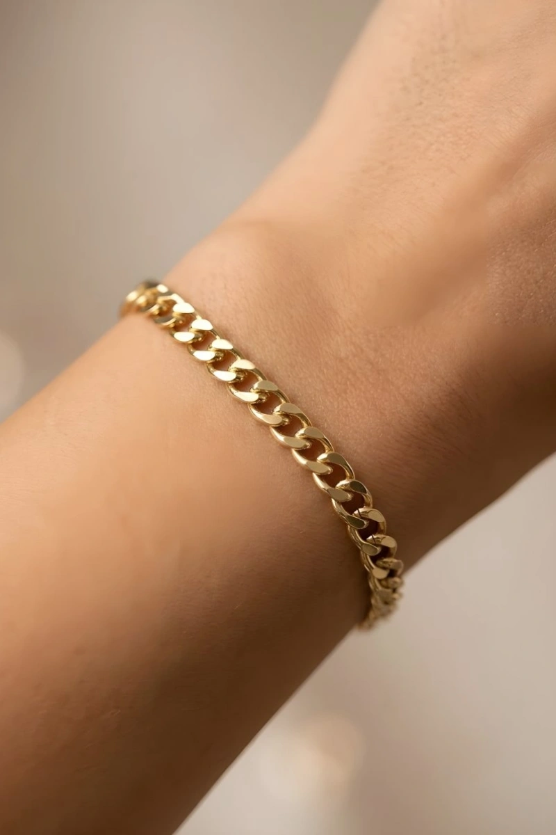 İnce Ezik Bağlı Model Gold Altın Kaplama Bileklik