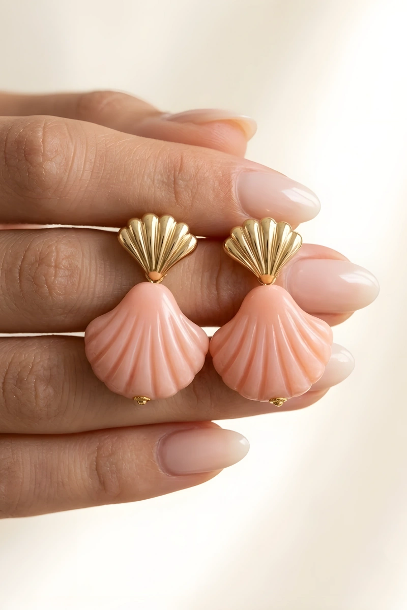 Pembe İstiridye Model Gold Altın Kaplama Küpe