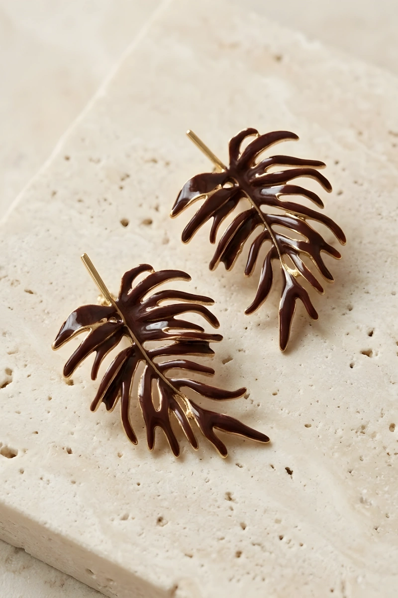 Bordo Yaprak Model Gold Altın Kaplama Küpe