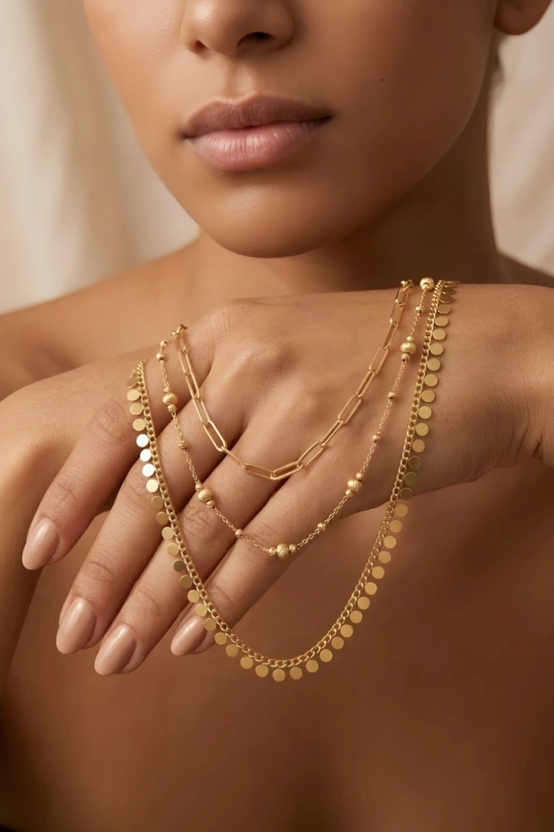 Aralıklı Dorika Ataç Pul Model Gold Altın Kaplama Set Kolye
