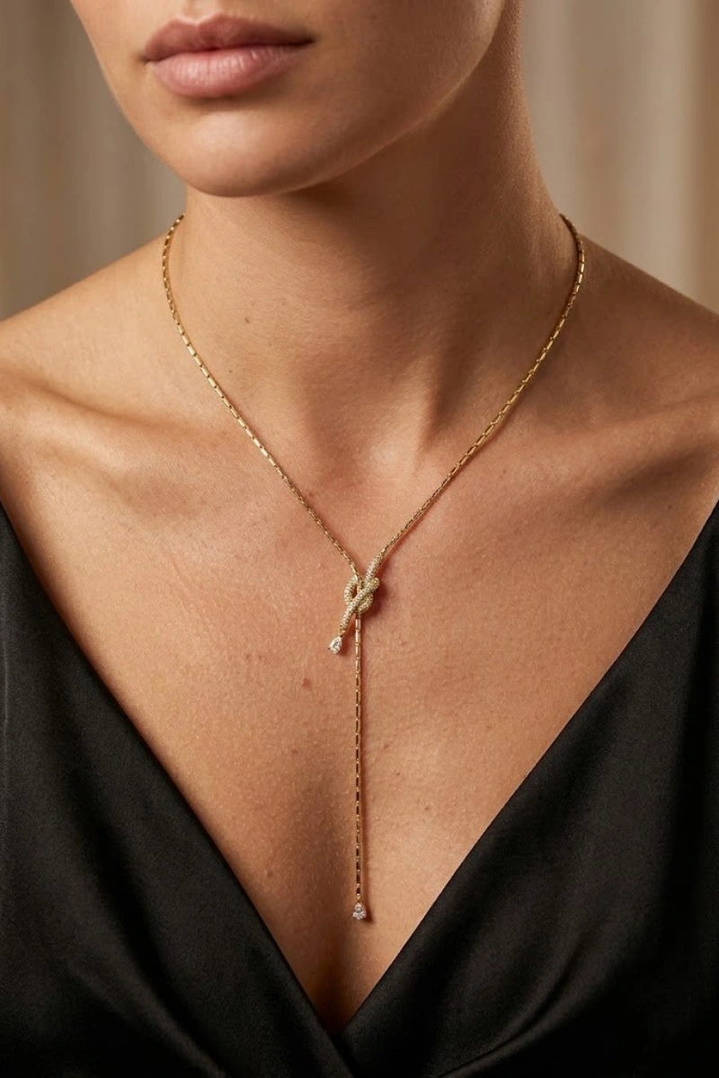 Taşlı Düğüm Model Gold Altın Kaplama Kolye