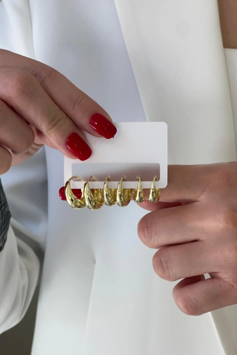 Bombeli Halka Model Altılı Gold Altın Kaplama Çoklu Küpe