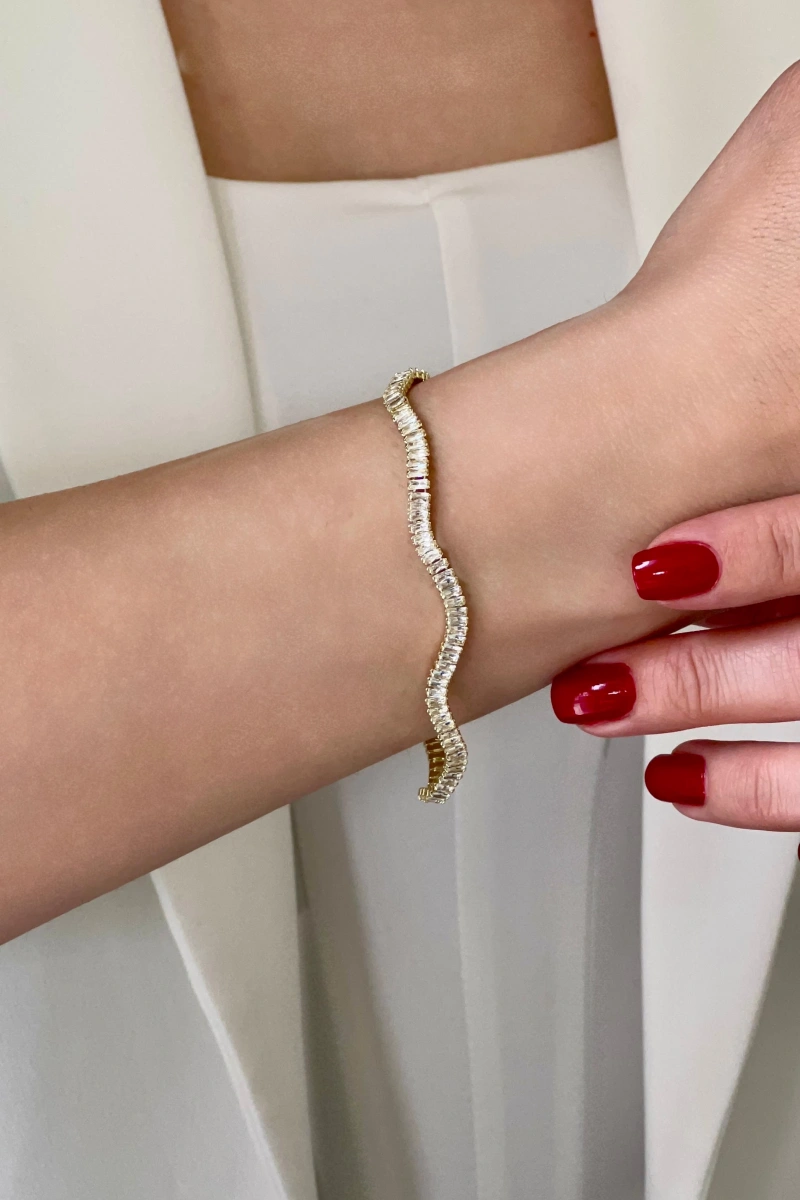Dalgalı Kıvrım Su Yolu Model Gold Altın Kaplama Bileklik