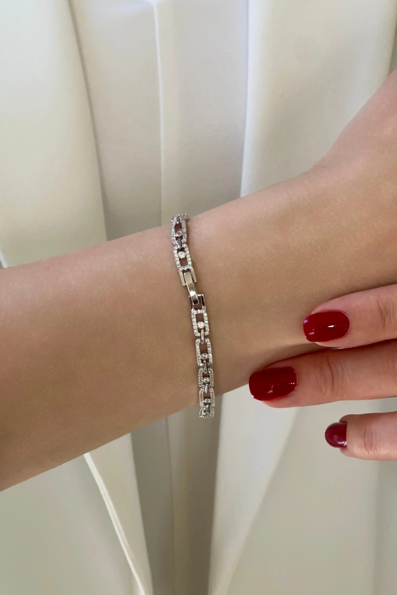 Dikdörtgen Model Tek Taş Detay Beyaz Altın Kaplama Bileklik