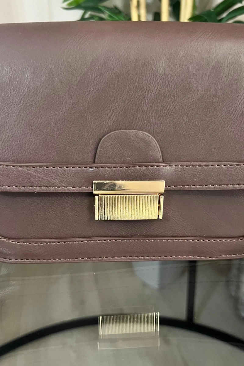 Nora Model Acı Kahve Renk Deri Kol Çantası