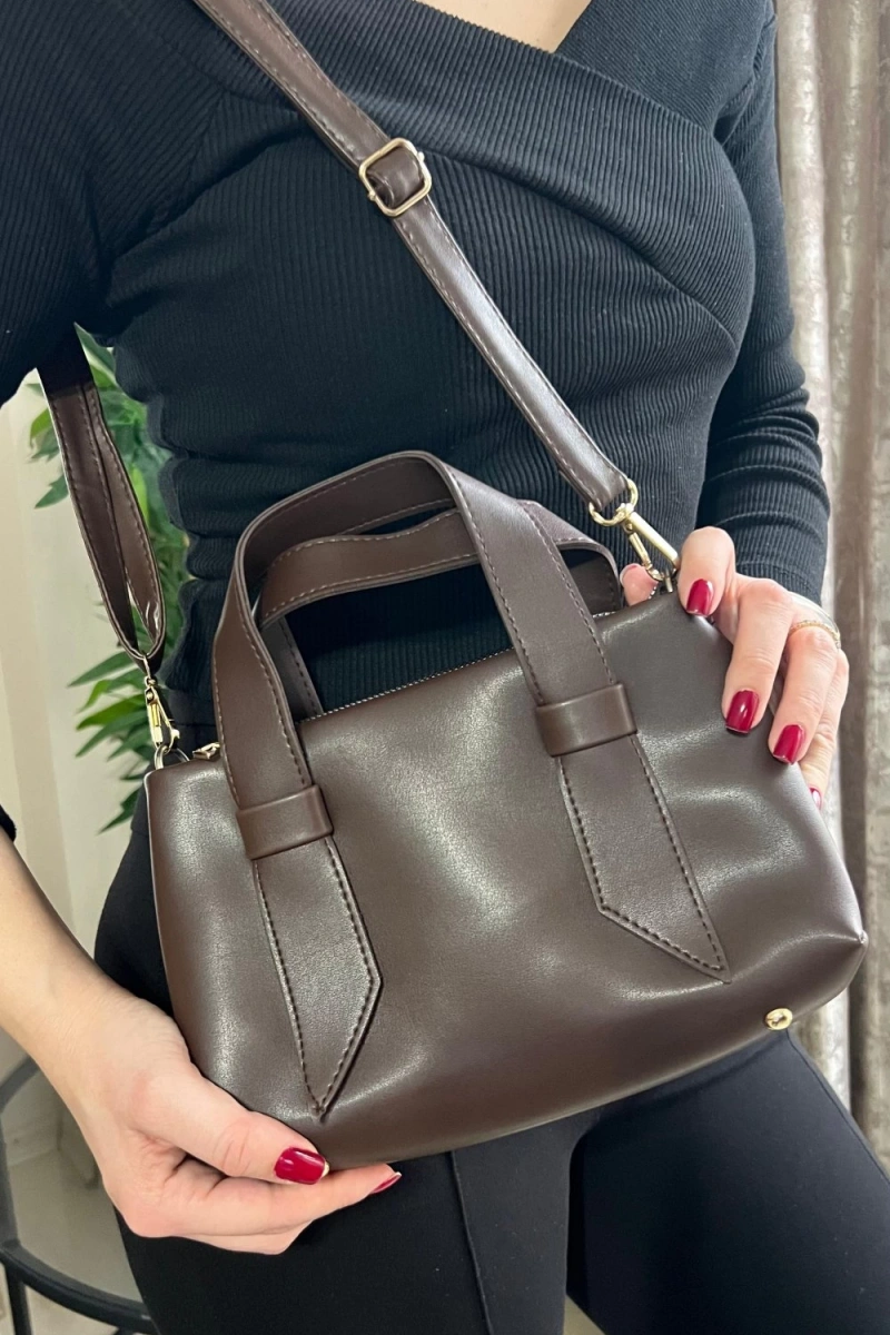Velva Model Kahve Rengi Deri Kol Çantası