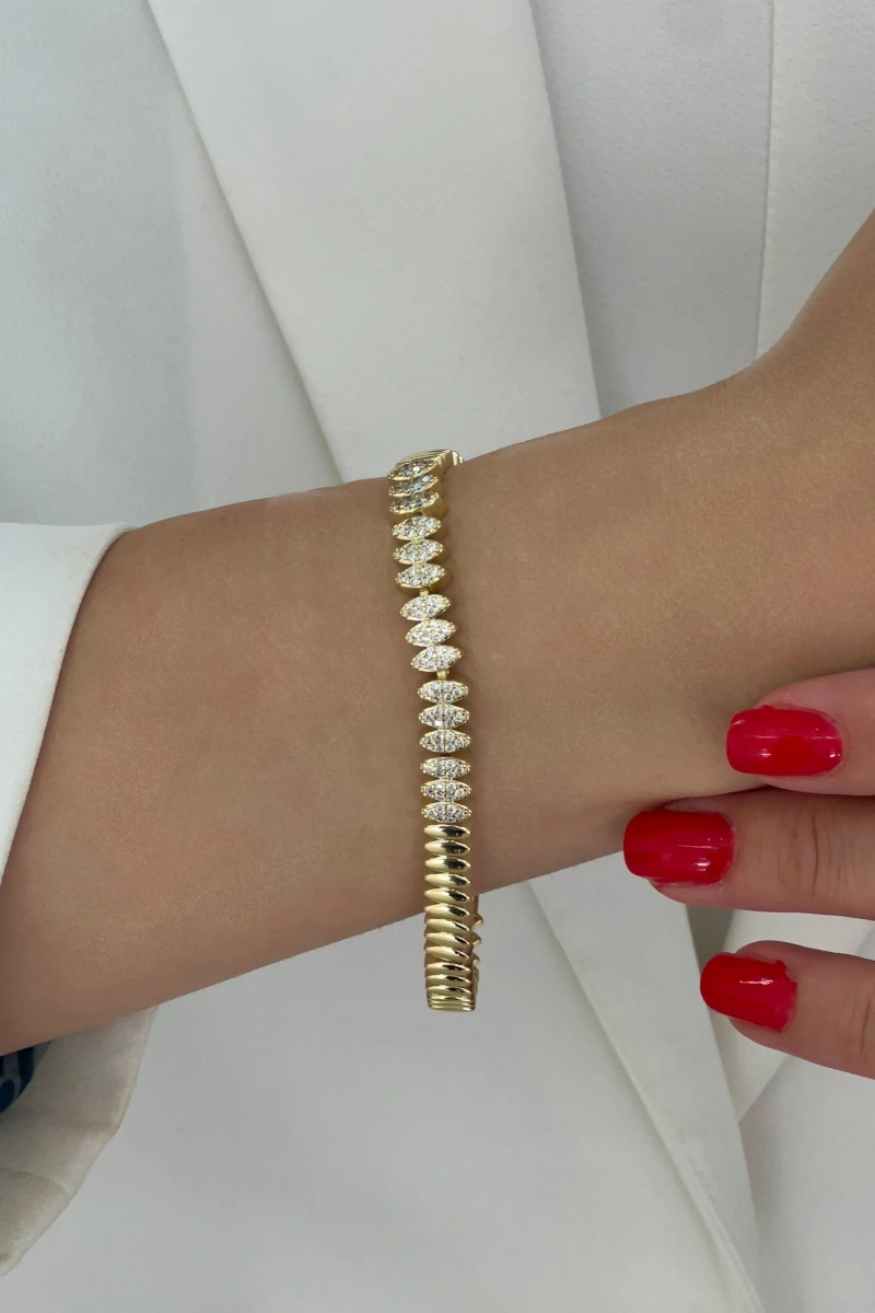 Yarı Taşlı Elips Model Gold Altın Kaplama Bileklik