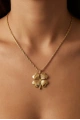 Bombeli Burgu Yonca Model Gold Altın Kaplama Kolye