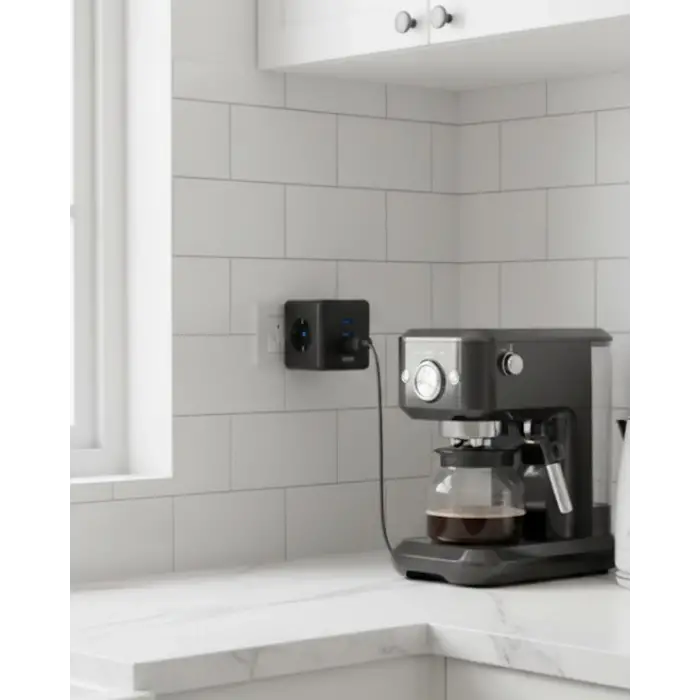 Akım ve Voltaj Korumalı Küp Priz 3 USB Destekli