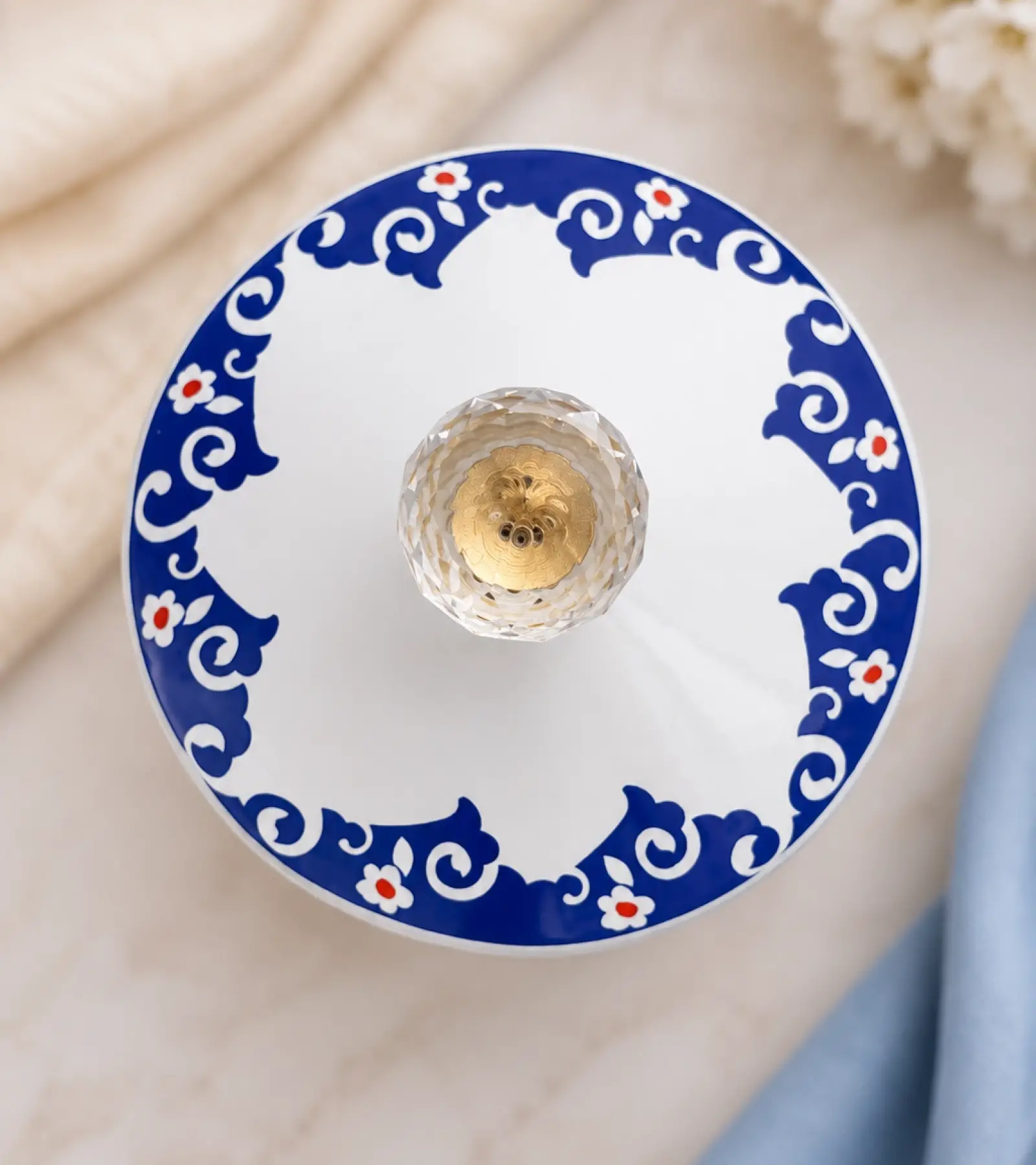 PR Home Neslişah Emaye Ayaklı Şekerlik