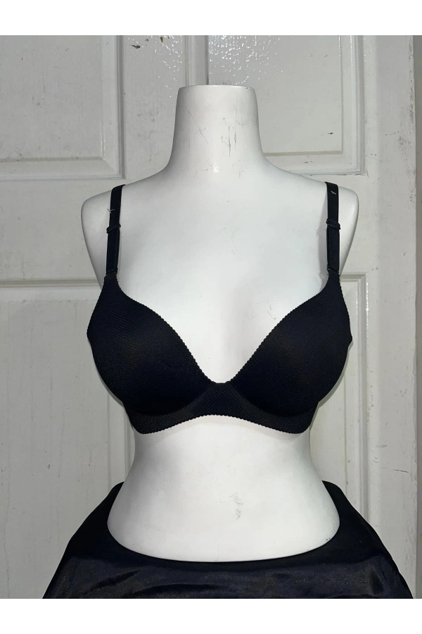 F.K Kadın Lazer Kesim Destekli ve Balenli Siyah Sütyen