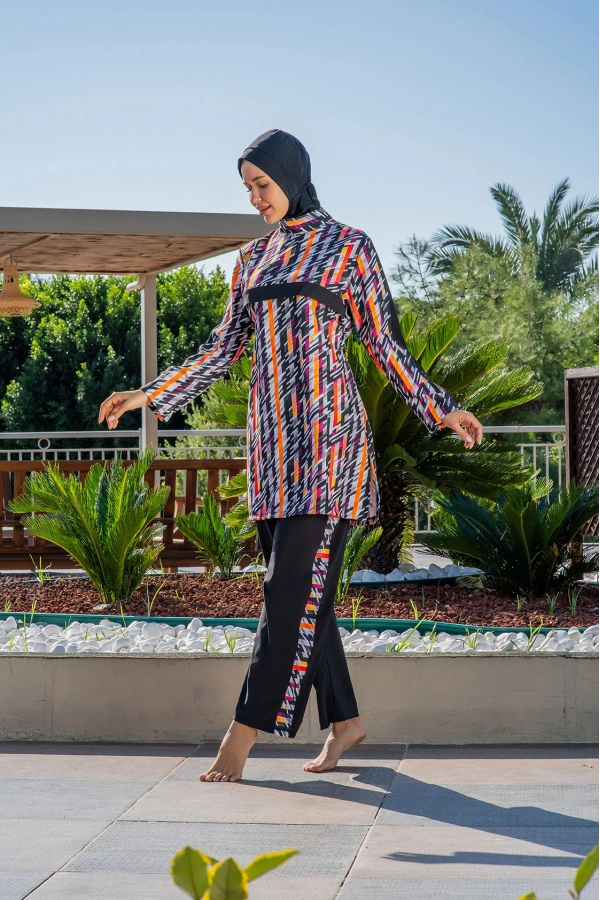 Ruko Kadın Tam Kapalı Geometrik Desenli Siyah Haşema Tesettür Mayo