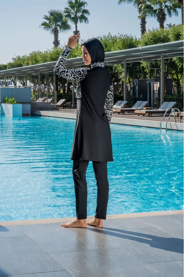 Kadın Crop Üst Rahat Kesim Lycra(Su İten Kumaş) Siyah Tesettür Mayo Takımı
