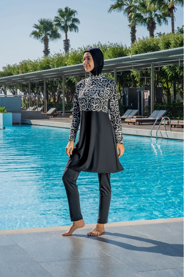 Kadın Crop Üst Rahat Kesim Lycra(Su İten Kumaş) Siyah Tesettür Mayo Takımı