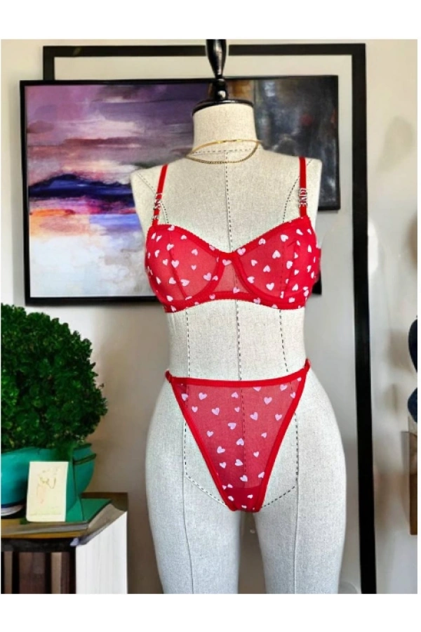 Arona Kadın Love Serisi Kalpli Brode İşlemeli Sütyen Takımı Kırmızı