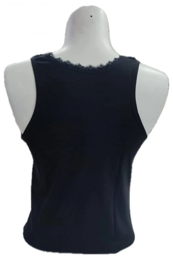 Kolcu Geniş Askılı Dantel Detaylı Kadın Atlet - Siyah