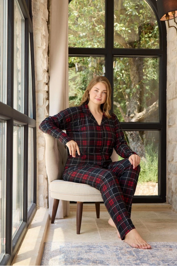 Pijamoni Büyük Beden Süet Kumaş Önü Düğmeli Kırmızı Pijama Takımı -5655