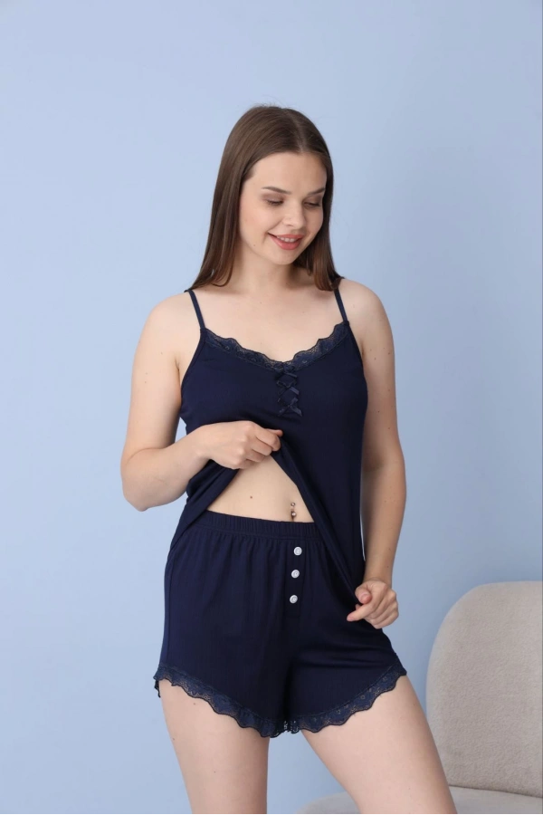 Pijamoni Dublin Kumaş Dantel Detaylı Askılı Lacivert Kadın Şort Takımı - 5350
