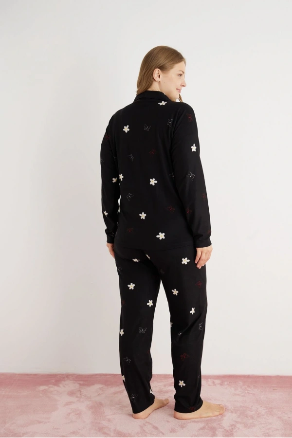 Pijamoni Kadın Büyük Beden Süet Kumaş Önü Düğmeli Şık Pijama Takımı - Siyah