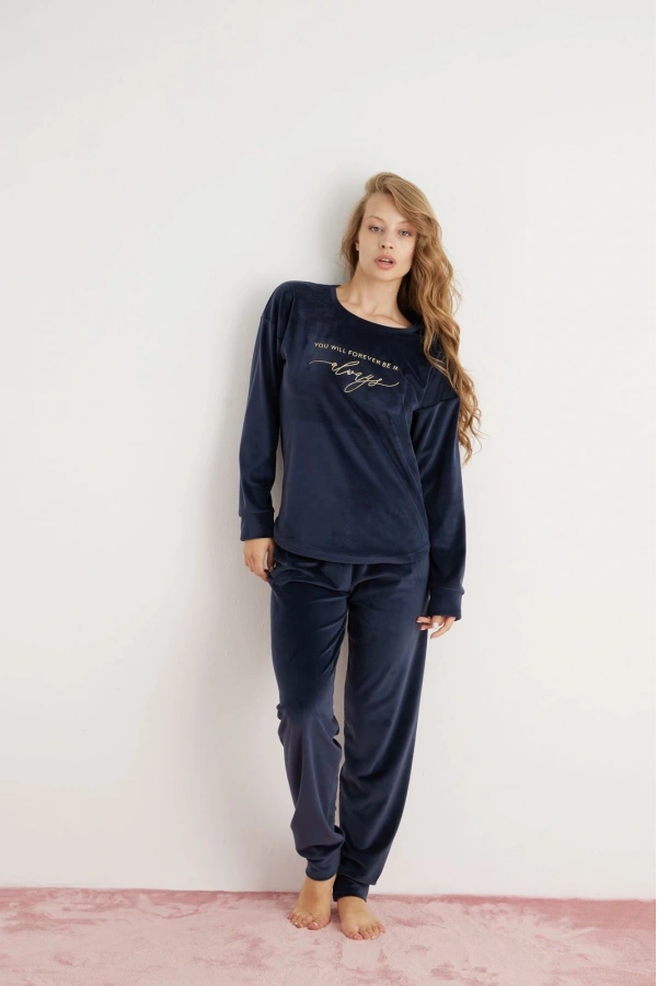 Pijamoni Kadın Yumuşak Kadife Lacivert Pijama Takımı