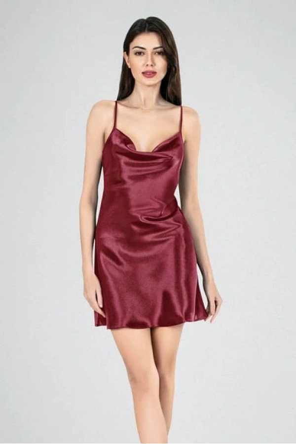 Ahu Kadın İp Askılı Degaje Yaka Kısa Gecelik – Bordo