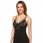 Belinay Kadın Göğsü Dantel İşlemeli V Kesim Pamuklu Siyah Büstiyer Atlet