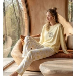 Pijamoni Kadın Pamuk Kumaş Esnek ve Rahat Uzun Kollu Pijama Takımı