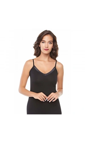 Belinay Kadın V Yaka İp Askılı Pamuklu Siyah Atlet